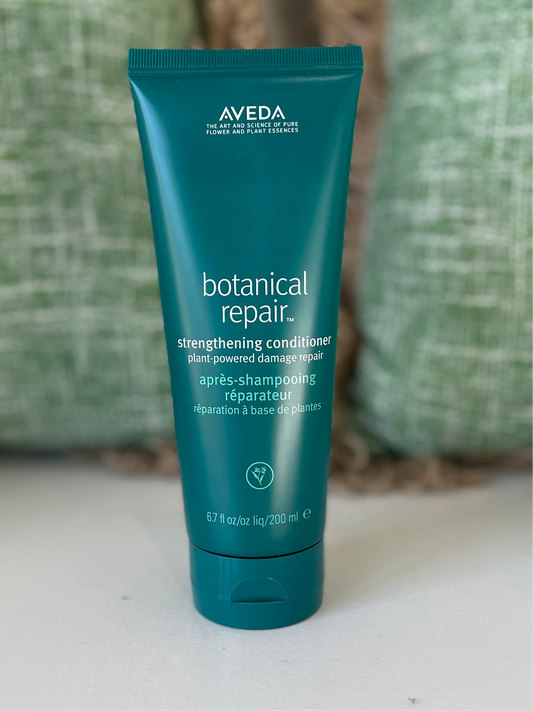 Aveda Botanical Repair Strengthening Conditioner